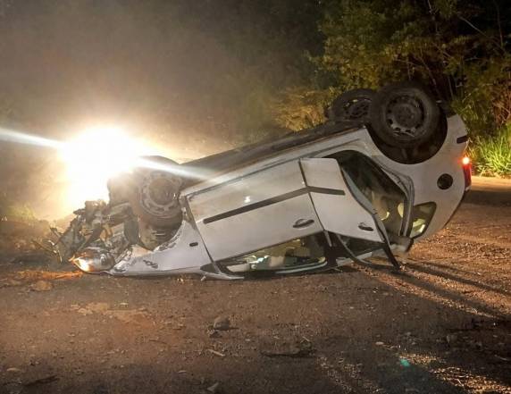 Acidente ocorreu na noite deste sábado nas proximidades da empresa Procel; causas ainda são investigadas