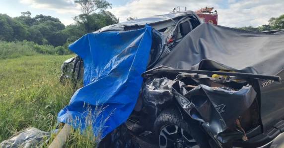 Acidente ocorreu no km 233 e deixou outras três pessoas feridas, uma delas em estado que inspira cuidados