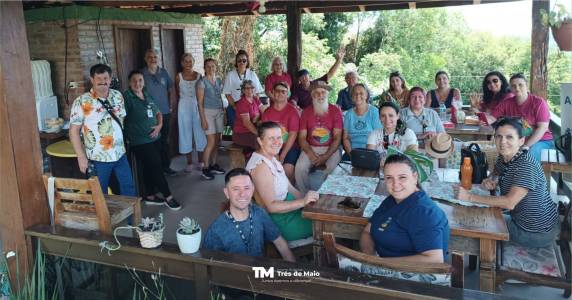 Visita técnica promove troca de experiências e integração entre municípios