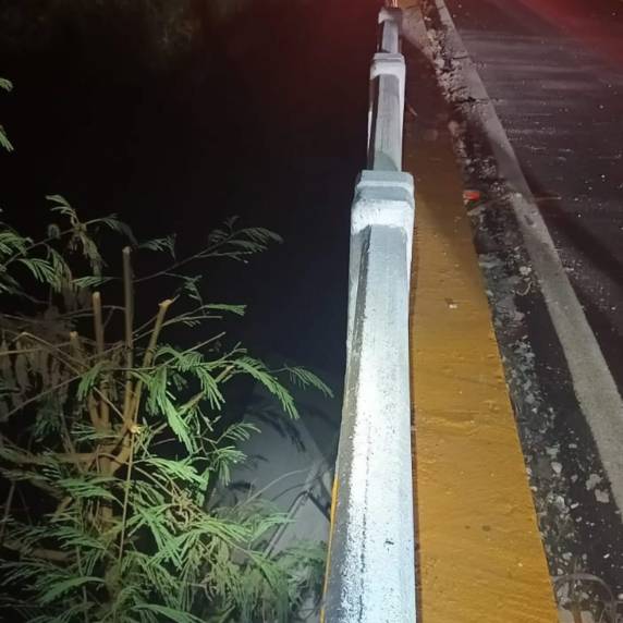 Motorista de 66 anos sofreu ferimentos leves após perder o controle do veículo no km 146 da rodovia