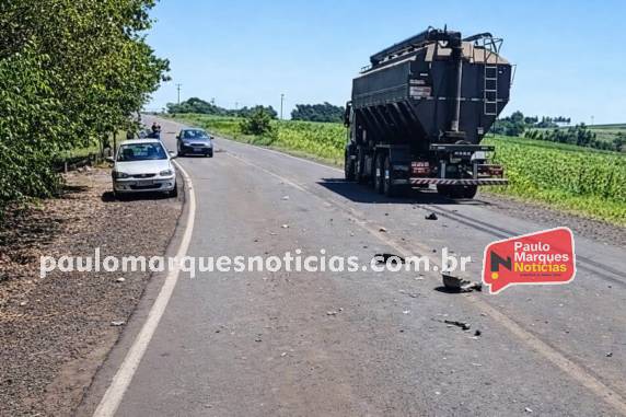 Colisão com caminhão de ração ocorreu próximo à comunidade de Vista Nova, no trajeto entre Humaitá e Crissiumal; vítima foi identificada como Plinio Sturm, morador de Crissiumal