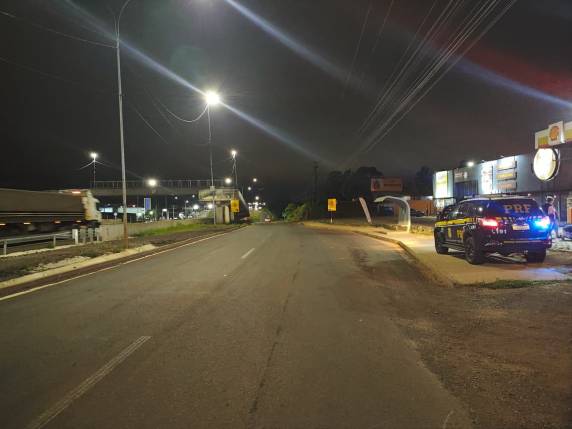 Condutora de uma Honda Biz teve que ser levado ao Hospital Bruno Born