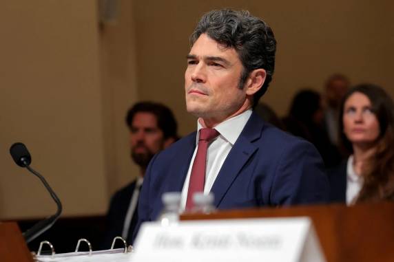 Joseph Kent apresentou carta ao presidente nesta terça-feira (17)