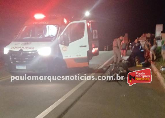 Acidente envolvendo moto e carro ocorreu no início da noite deste domingo (29), em Ivagaci