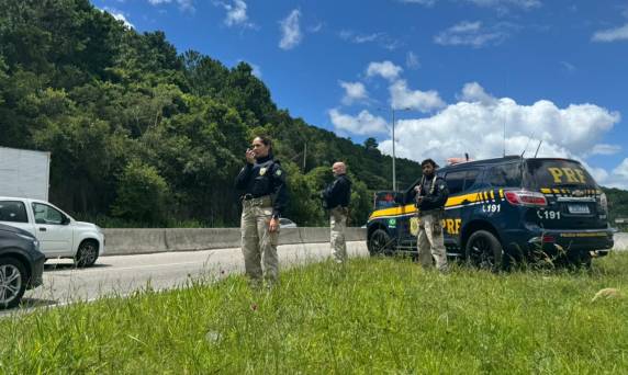A operação contará com ações para reduzir acidentes e mortes no trânsito durante o feriado.