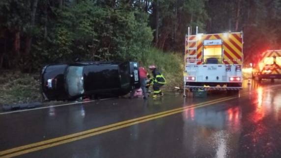 Vítima ficou presa às ferragens e foi encaminhada a hospital de Concórdia