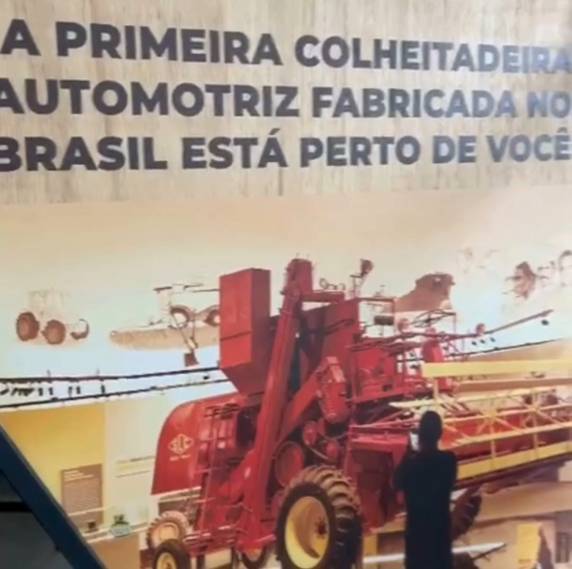 Mostra gratuita apresentou a evolução da agricultura e cultura regional, além de teatro infantil para a comunidade