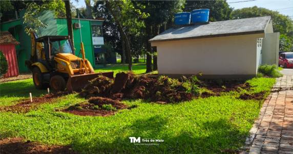 A obra integra um conjunto de ações voltadas ao fortalecimento do turismo local e à valorização dos espaços públicos