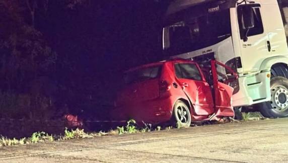 Corpo foi removido após atuação das equipes de resgate e perícia