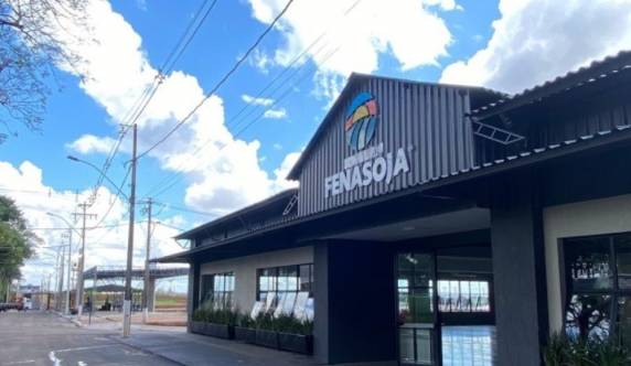 Evento amplia estrutura com mais de 30 pontos de alimentação, novos espaços gastronômicos e experiências culturais que prometem movimentar o público durante os 10 dias de feira em Santa Rosa