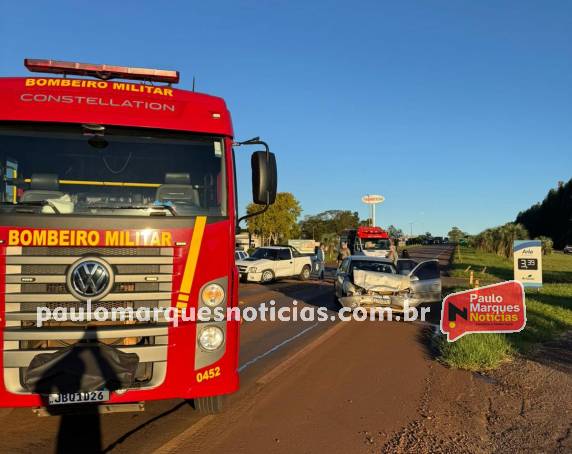 Colisão entre Vectra e S10 mobilizou equipes de resgate no fim da tarde desta segunda-feira (27)