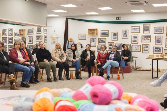 Agenda reúne experiências interativas, oficinas, cinema e música, com atividades em Horizontina e presença na Fenasoja em Santa Rosa