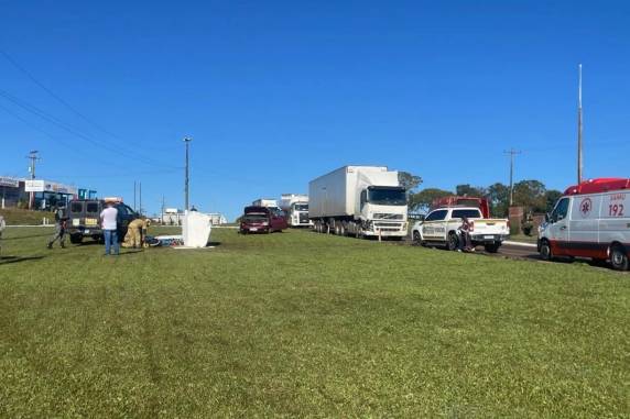 Colisão ocorreu no km 17 da ERS-406, quando carro fazia conversão para entrar em Nonoai. Vítima foi identificada como Romulo Rocha Botelho, de 51 anos