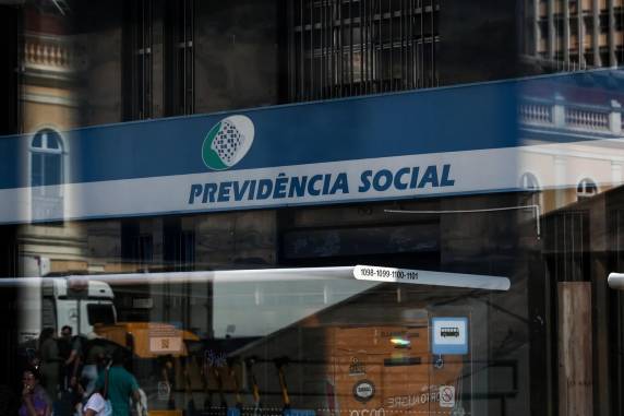 Pagamentos contemplam beneficiários que ganharam processos contra o instituto. Repasses incluem revisões de aposentadorias, auxílio-doença e pensões